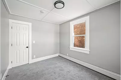 1-2 Montelone St, Pittsfield, MA 01201 - Photo 11