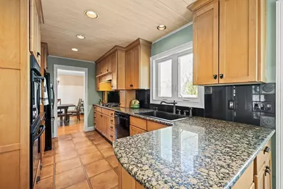 170 Hopkins Place, Longmeadow, MA 01106 - Photo 11