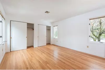 1114 S East St, Amherst, MA 01002 - Photo 23