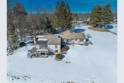 1114 S East St, Amherst, MA 01002 - Photo 9