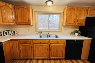 15 S Plain Rd, Sunderland, MA 01375 - Photo 7