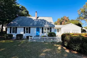 15 S Plain Rd, Sunderland, MA 01375 - Photo 1