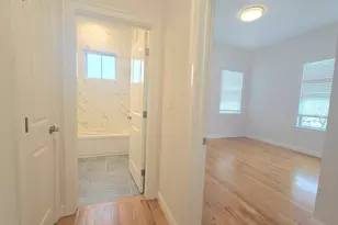 35 Moreland St, Somerville, MA 02145 - Photo 9