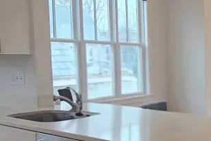 35 Moreland St, Somerville, MA 02145 - Photo 5