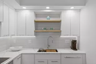 1731 Beacon St, Brookline, MA 02445 - Photo 5