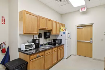 289-307 Bridge St, Springfield, MA 01103 - Photo 11