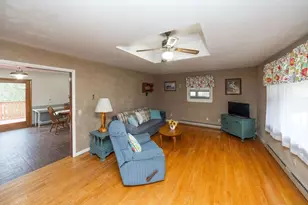 411 Dennison Dr, Southbridge, MA 01550 - Photo 9