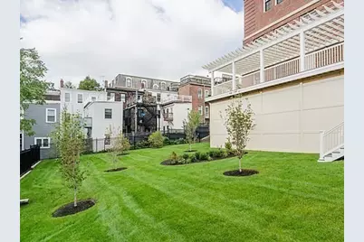 380 Bunker Hill St #111, Boston, MA 02129 - Photo 19