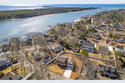 63 Ovington Dr, Falmouth, MA 02536 - Photo 3