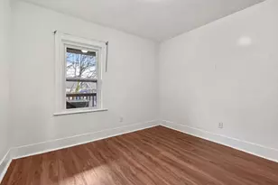 119 Temple St, Somerville, MA 02145 - Photo 9