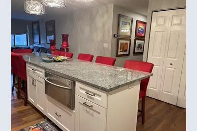 100 Ledgewood Dr #410, Stoneham, MA 02180 - Photo 7