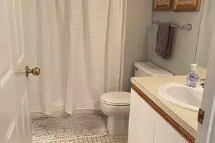 100 Ledgewood Dr, Stoneham, MA 02180 - Photo 21