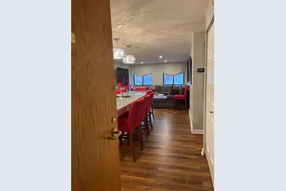 100 Ledgewood Dr #410, Stoneham, MA 02180 - Photo 3