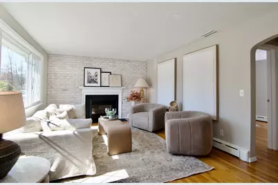 132 Lincoln St, West Springfield, MA 01089 - Photo 5