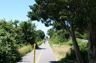 100 Dillingham Ave, Falmouth, MA 02540 - Photo 33