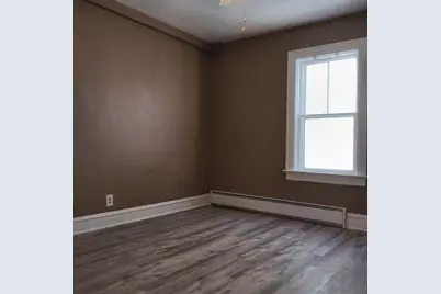 517-519 2nd St #2, Fall River, MA 02721 - Photo 11