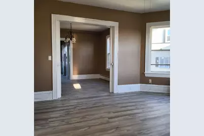 517-519 2nd St #2, Fall River, MA 02721 - Photo 3