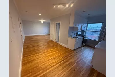 21 Bradlee Rd #52, Medford, MA 02155 - Photo 3