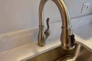 21 Bradlee Rd, Medford, MA 02155 - Photo 9