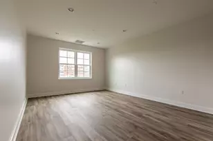 26 New Derby St, Salem, MA 01970 - Photo 11