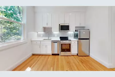 21 Regent Cir #3, Brookline, MA 02445 - Photo 7