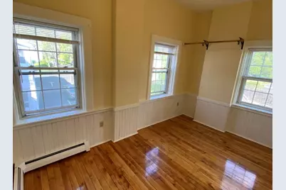 79 Hawley #C, Northampton, MA 01060 - Photo 9