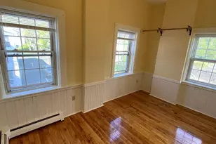 79 Hawley, Northampton, MA 01060 - Photo 9