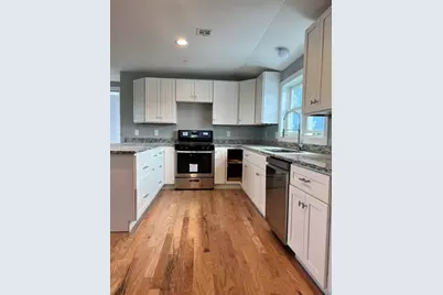 18A Rockville Part #4, Boston, MA 02119 - Photo 3