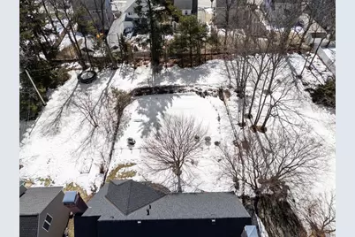 25 Kenwood Ave, Worcester, MA 01605 - Photo 29