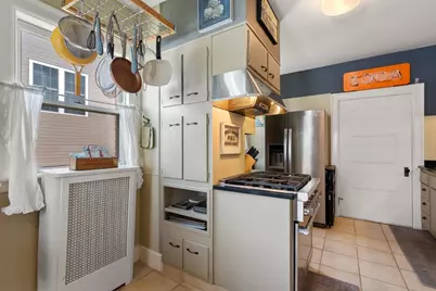 25 Kenwood Ave, Worcester, MA 01605 - Photo 11