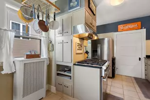 25 Kenwood Ave, Worcester, MA 01605 - Photo 11