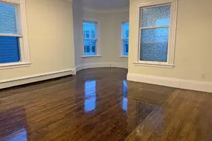 118 White St, Boston, MA 02128 - Photo 3