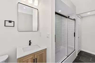 48 Ash Ave #B, Somerville, MA 02145 - Photo 11