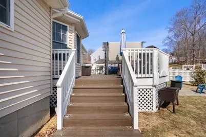 70 Moreland Green Dr, Worcester, MA 01609 - Photo 23