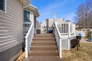 70 Moreland Green Dr, Worcester, MA 01609 - Photo 23