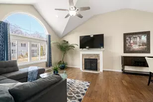 70 Moreland Green Dr, Worcester, MA 01609 - Photo 5