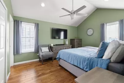 70 Moreland Green Dr, Worcester, MA 01609 - Photo 13