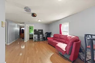 74 Chestnut St, Chelsea, MA 02150 - Photo 5