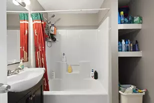 74 Chestnut St, Chelsea, MA 02150 - Photo 27