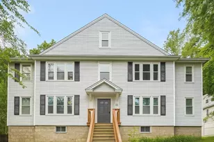 15 Circuit Ave E, Worcester, MA 01603 - Photo 1