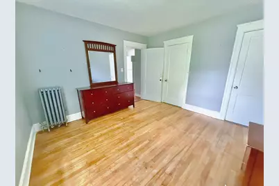 15 Circuit Ave E, Worcester, MA 01603 - Photo 7