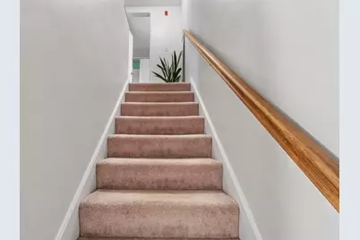 360 Littleton Road #D8, Chelmsford, MA 01824 - Photo 17