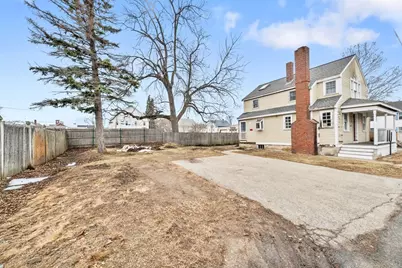 10 Cottage Avenue, Danvers, MA 01923 - Photo 3