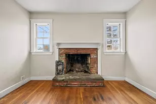 10 Cottage Ave, Danvers, MA 01923 - Photo 9