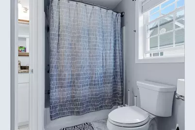 10 N Court St. #3, Fall River, MA 02720 - Photo 17