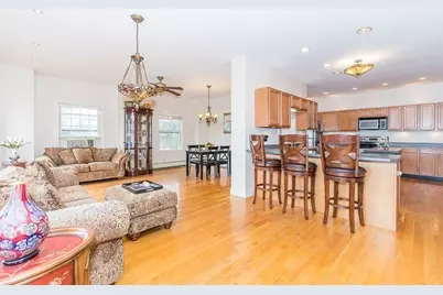 12 Cedar Dr, Webster, MA 01570 - Photo 5