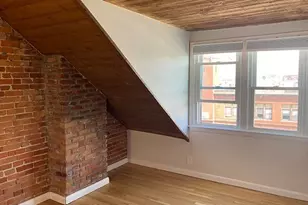 162 Broadway St, Somerville, MA 02145 - Photo 9