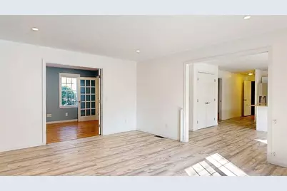 12 Coldbrook Rd, Millbury, MA 01527 - Photo 9