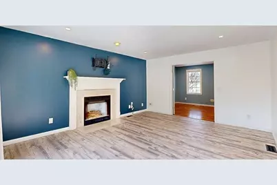 12 Coldbrook Rd, Millbury, MA 01527 - Photo 11