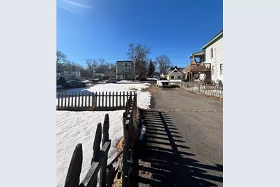 519 Chicopee St, Chicopee, MA 01013 - Photo 33